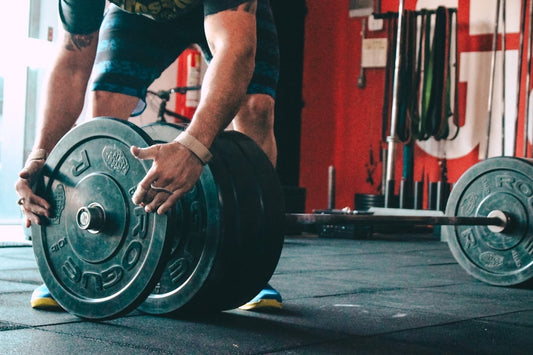 From Creatine to Glutamine: A Comprehensive Guide to Sports Nutrition for Peak Performance
